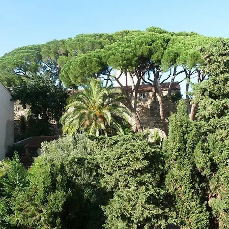 Appartamento Charming 2 Bed With Balcony Located In Old Town Easy Walk To The Palais And Beaches 120